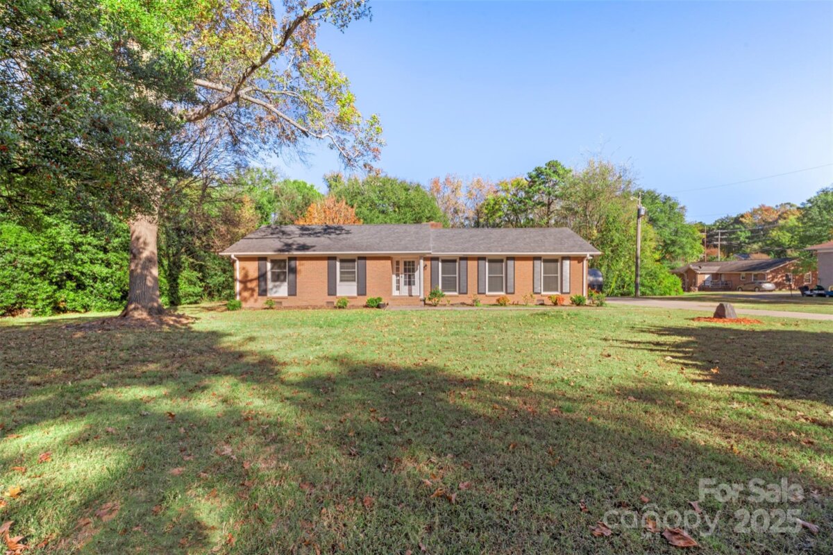 1332 N Dobys Bridge Road, Fort Mill, SC 29715, MLS # 4316179