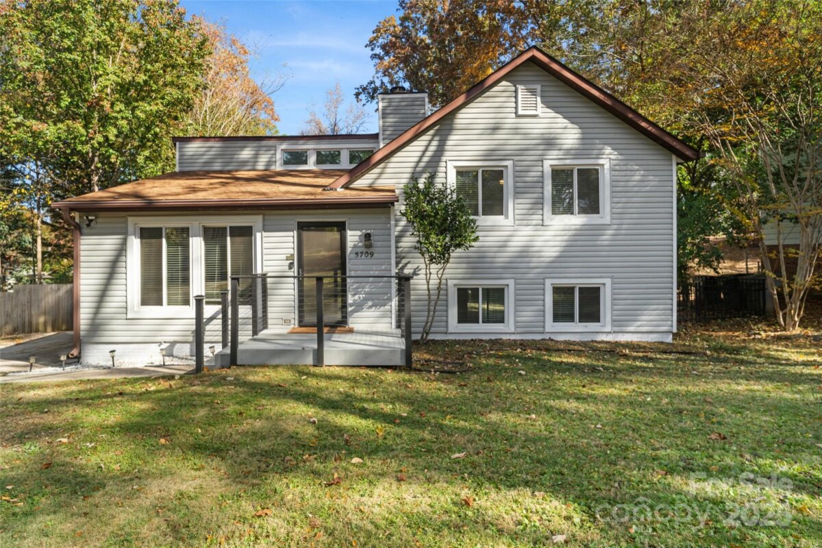 5709 Shadow Creek Road, Charlotte, NC 28226, MLS # 4316395