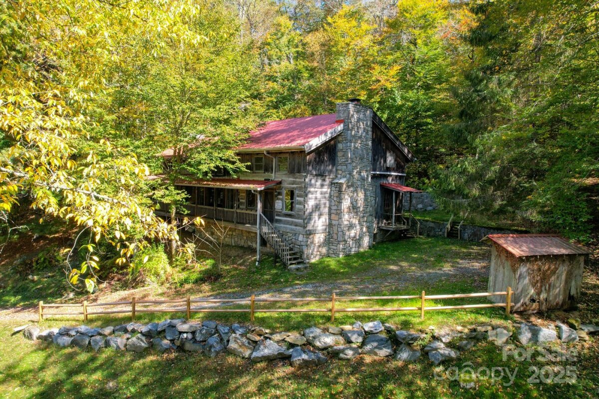 Mars Hill 27 4316790