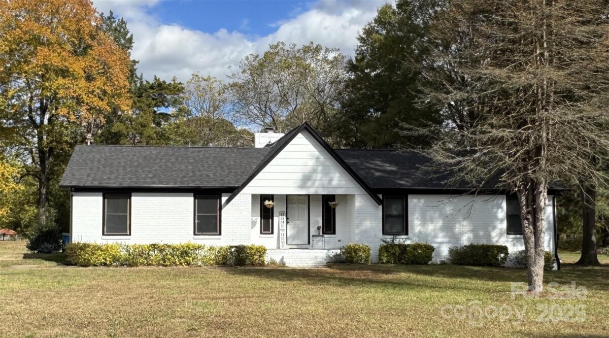 425 Acorn Oaks Drive, Salisbury, NC 28146, MLS # 4317106