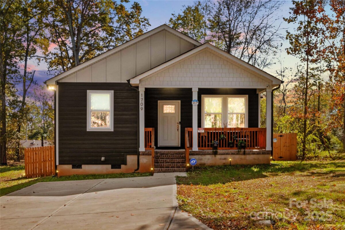 1709 Younger Avenue, Statesville, NC 28677, MLS # 4317427