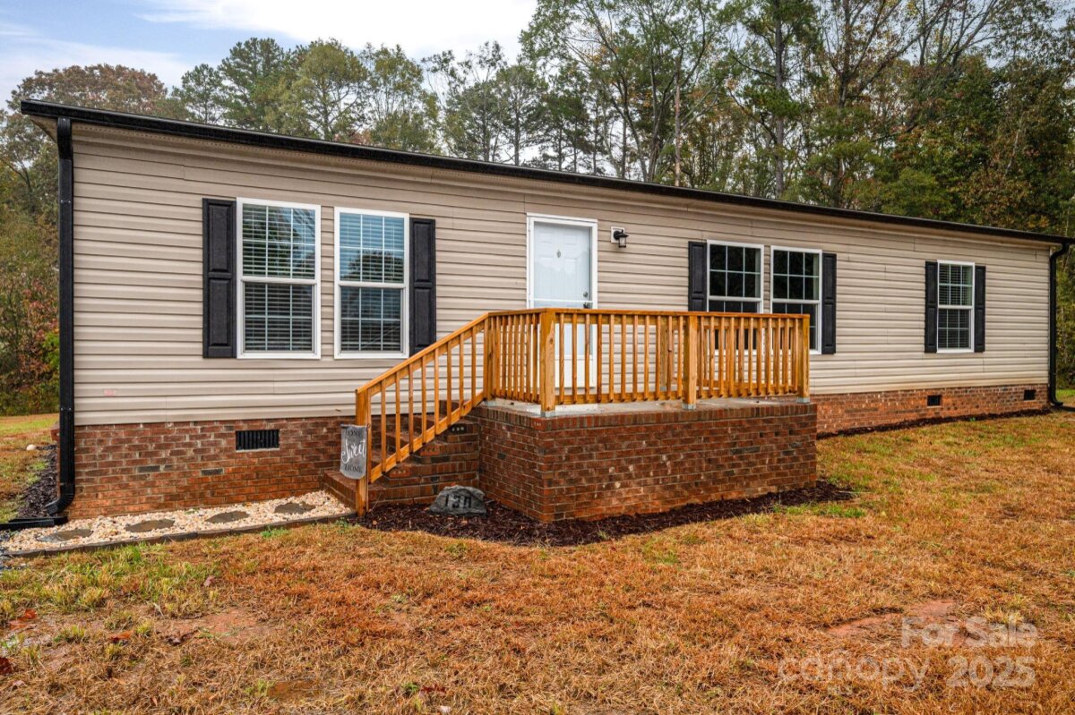 130 Inglebrook Lane, Bessemer City, NC 28016, MLS # 4317444