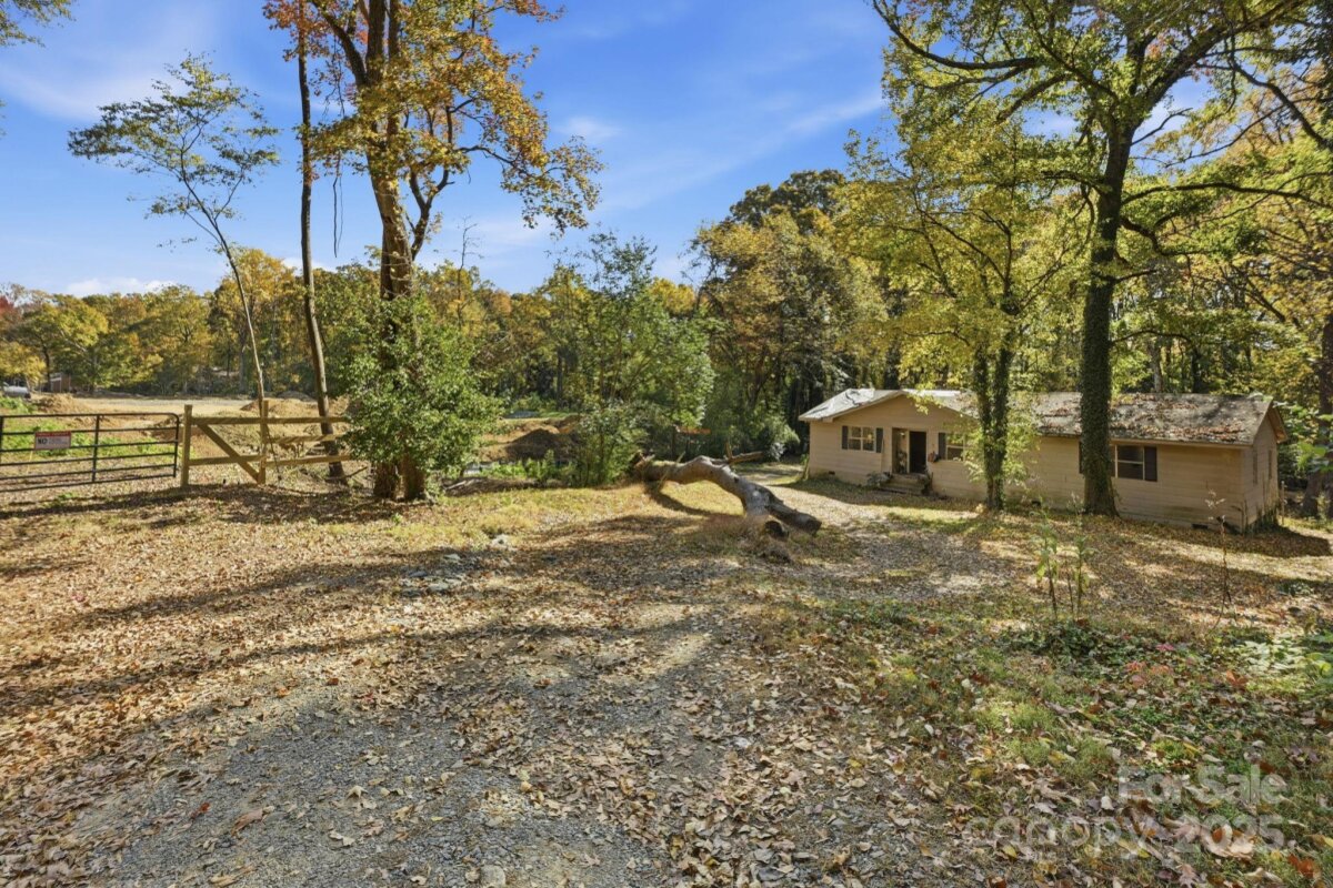 1417 Santee Street, Charlotte, NC 28208, MLS # 4317839