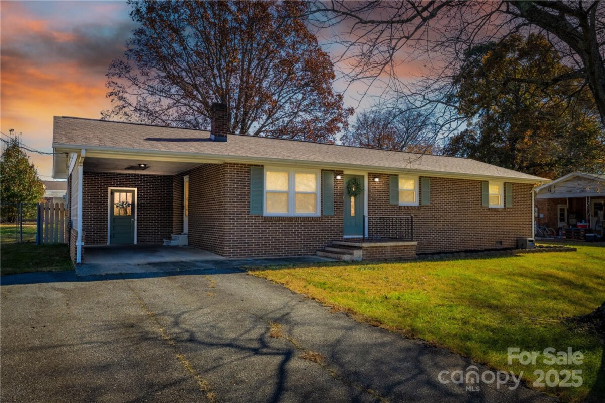 1046 22nd Street, Hickory, NC 28601, MLS # 4317977