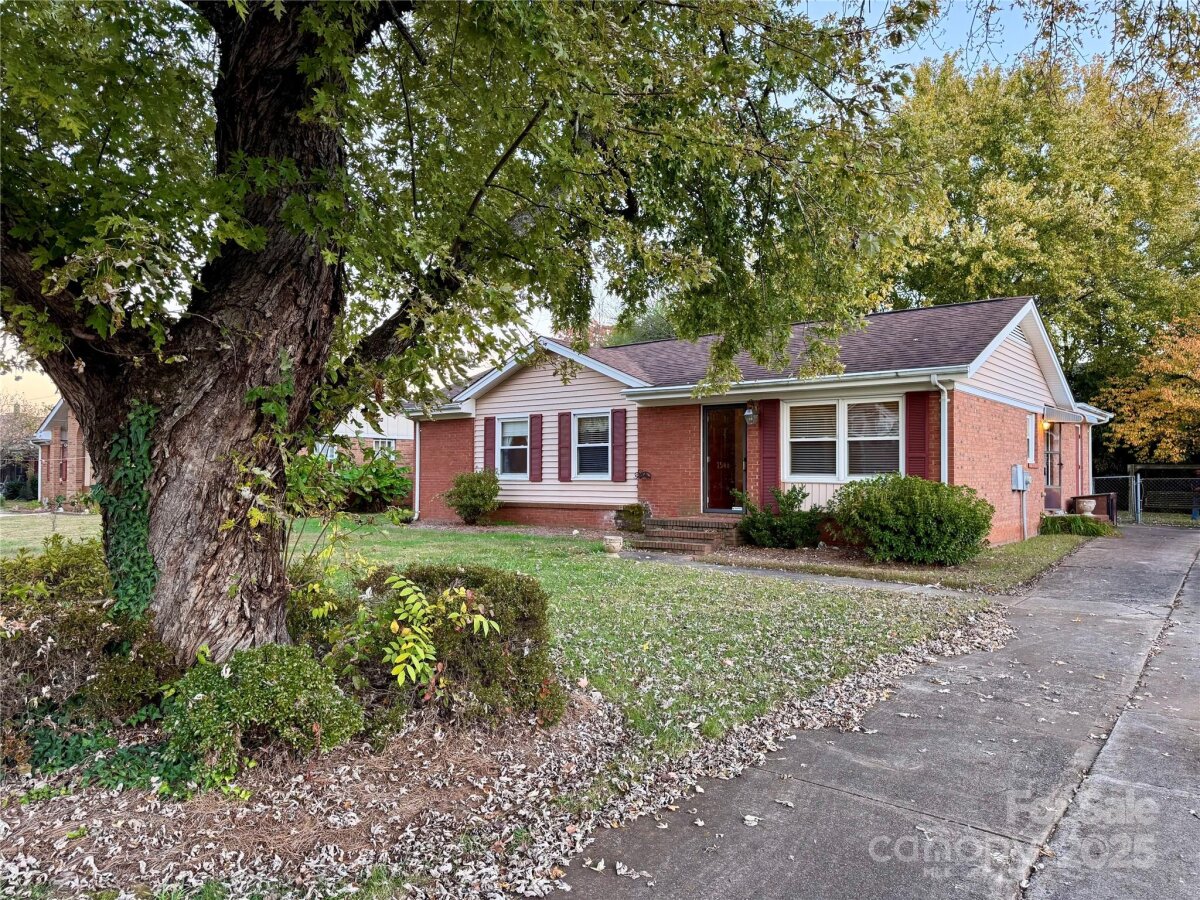 7501 Pawtuckett Road, Charlotte, NC 28214, MLS # 4318165