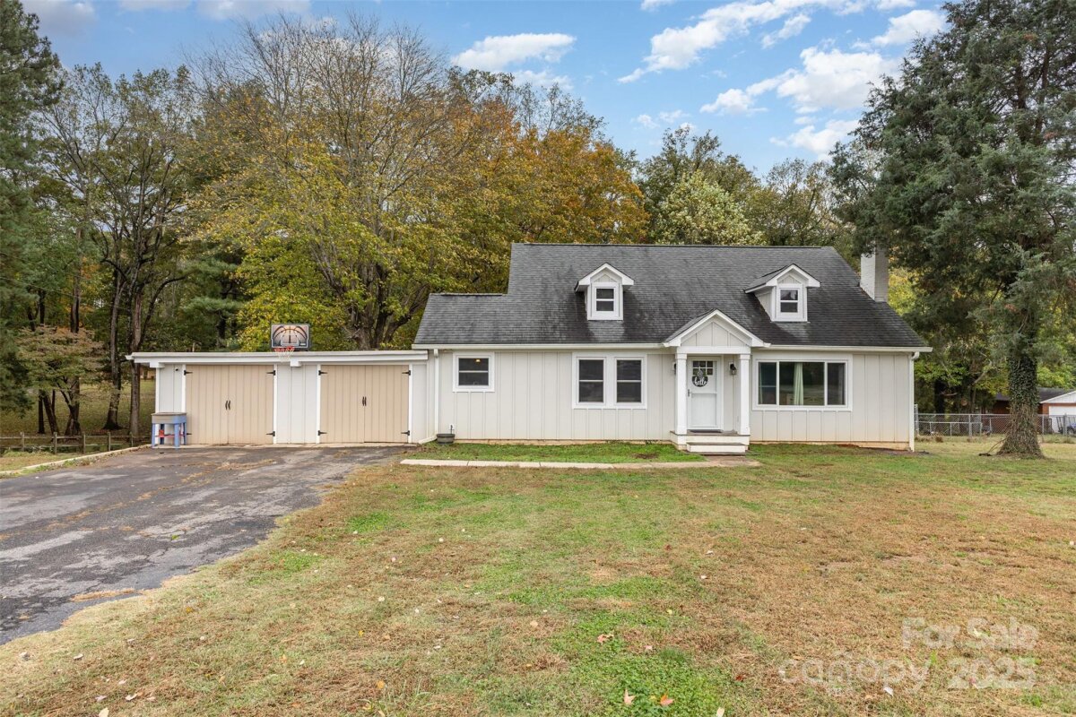 2752 Peachtree Road, Statesville, NC 28625, MLS # 4318832