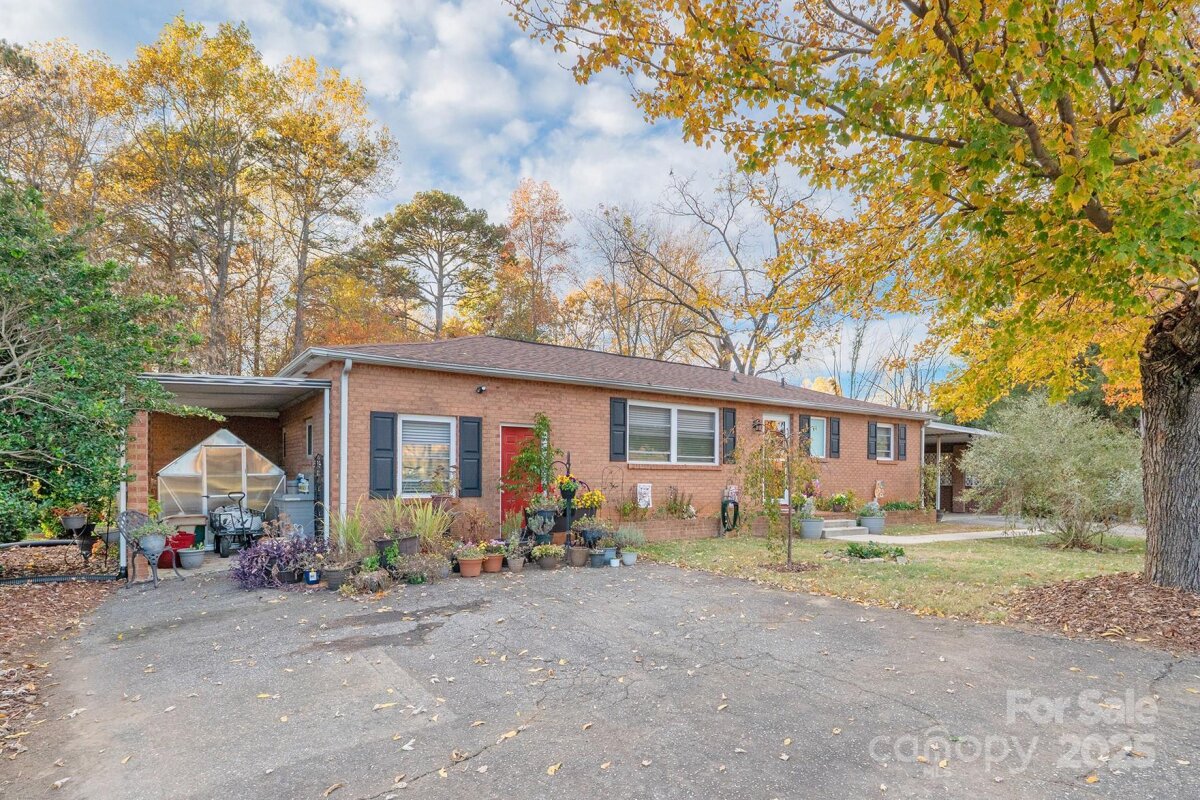 3842 Dowell Street, Hickory, NC 28602, MLS # 4319095