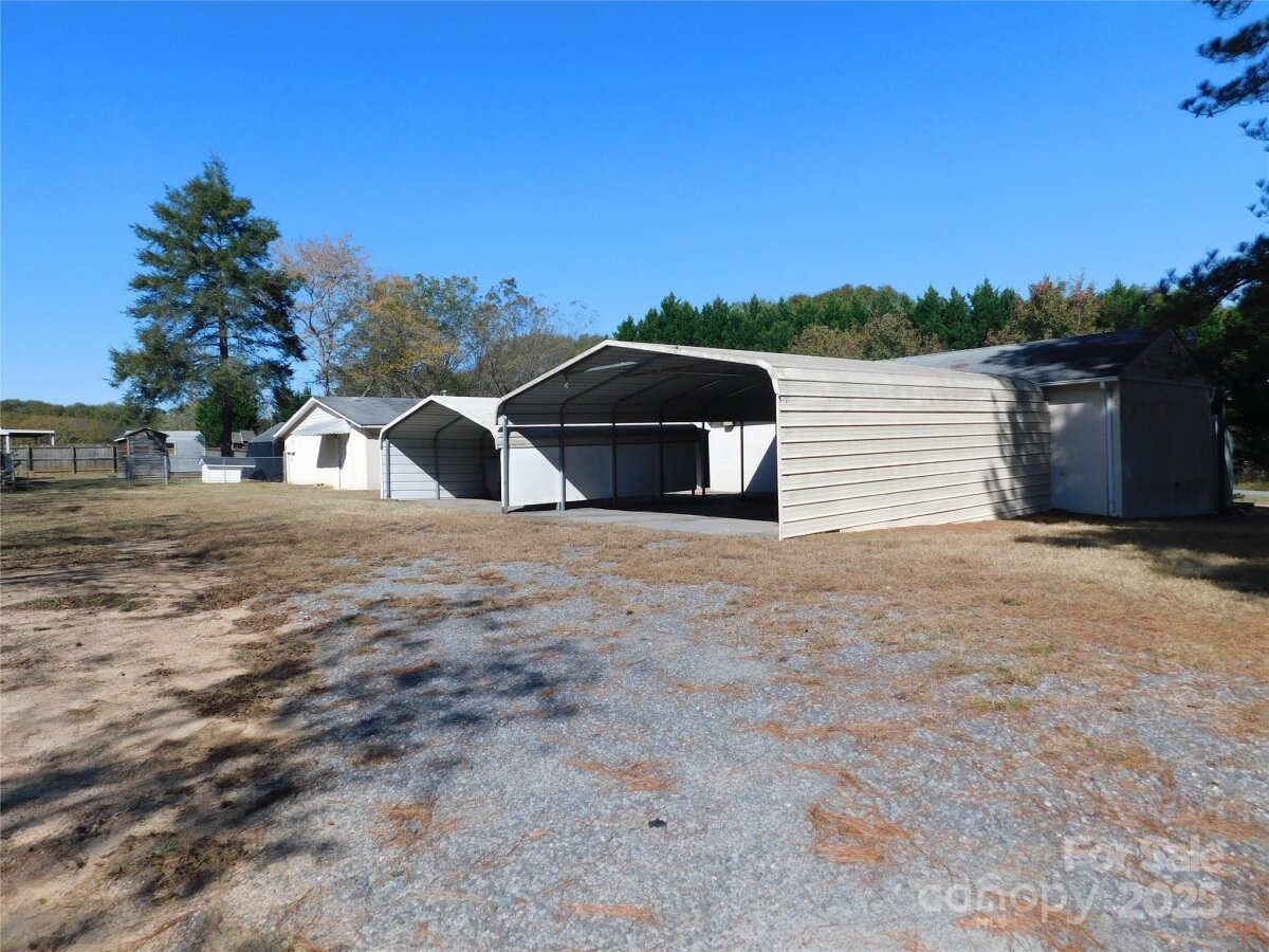 944 W Hwy 150 Highway, Lincolnton, NC 28092, MLS # 4319116