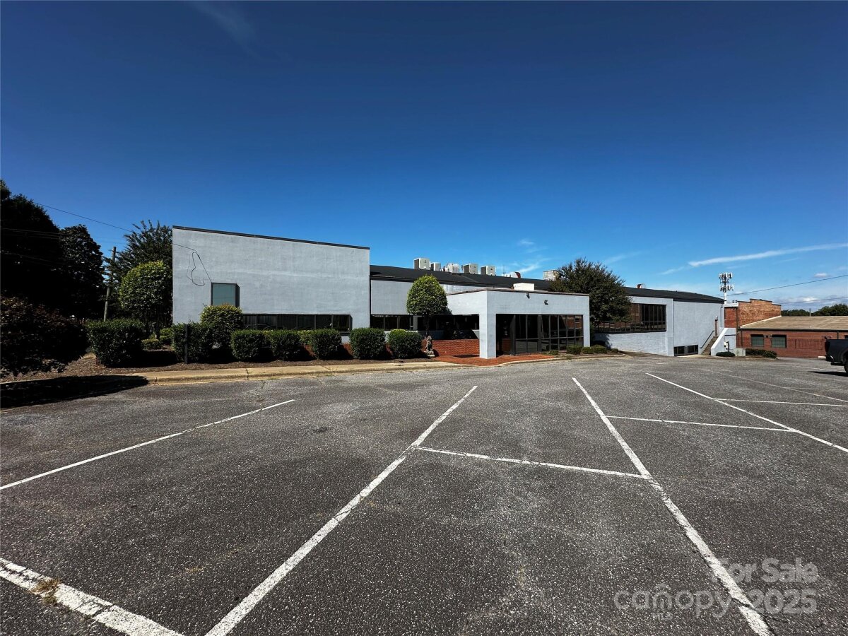 229 1st Avenue, Hickory, NC 28602, MLS # 4319118