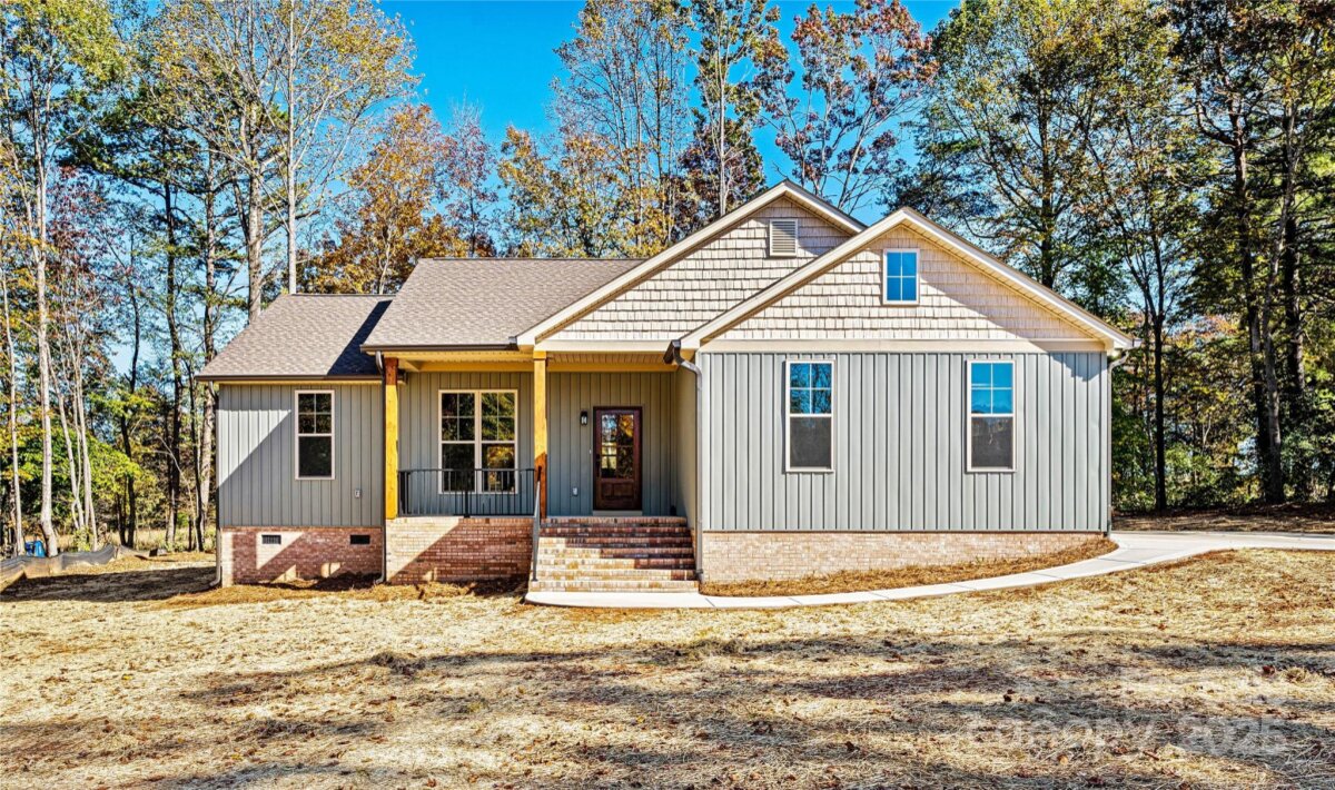 2050 Hermit Trail, Newton, NC 28658, MLS # 4319125