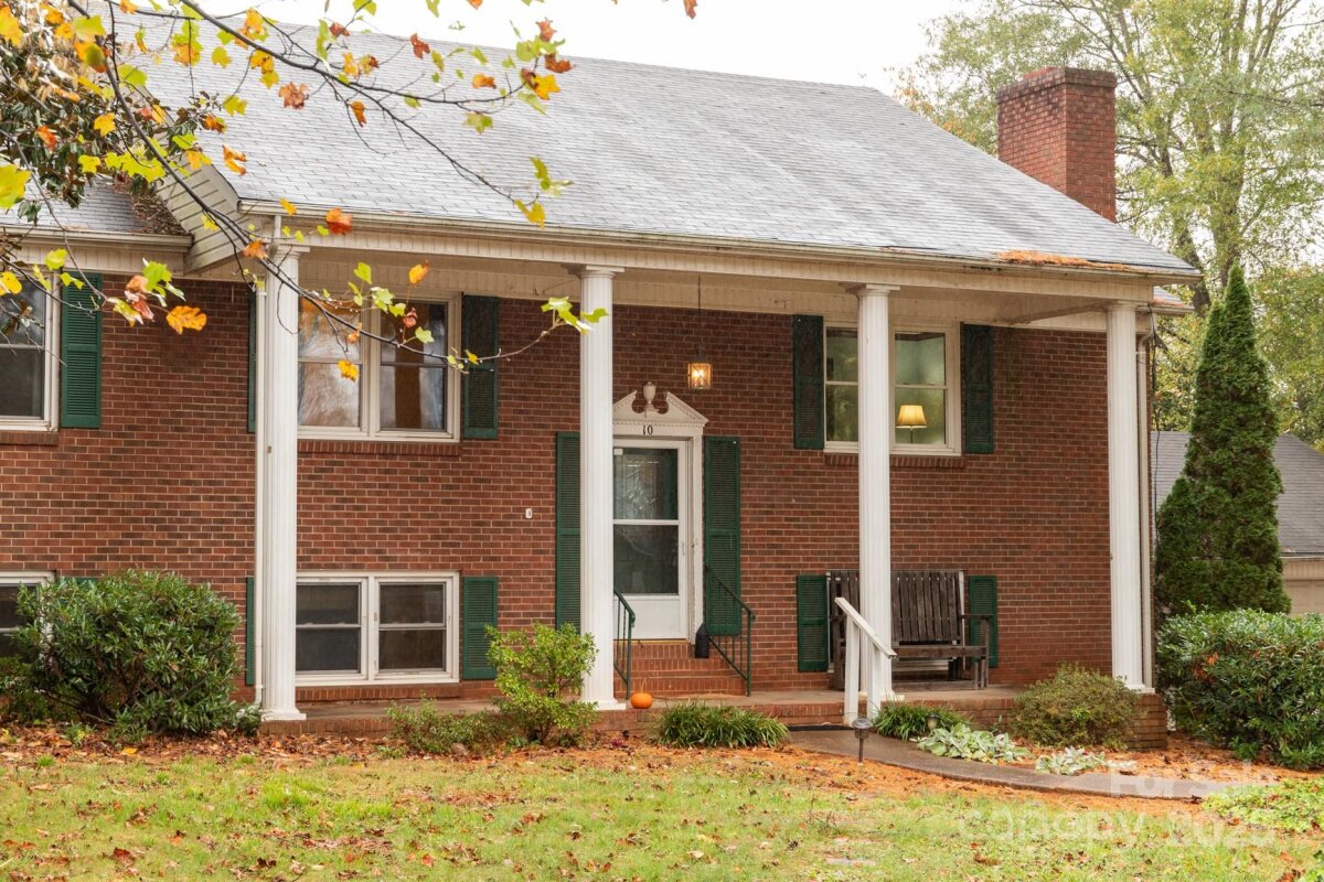 10 Maple Court, Newton, NC 28658, MLS # 4319557