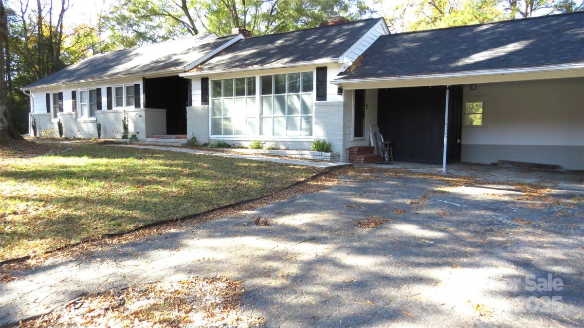 2104 Hillcrest Avenue, Albemarle, NC 28001, MLS # 4319597