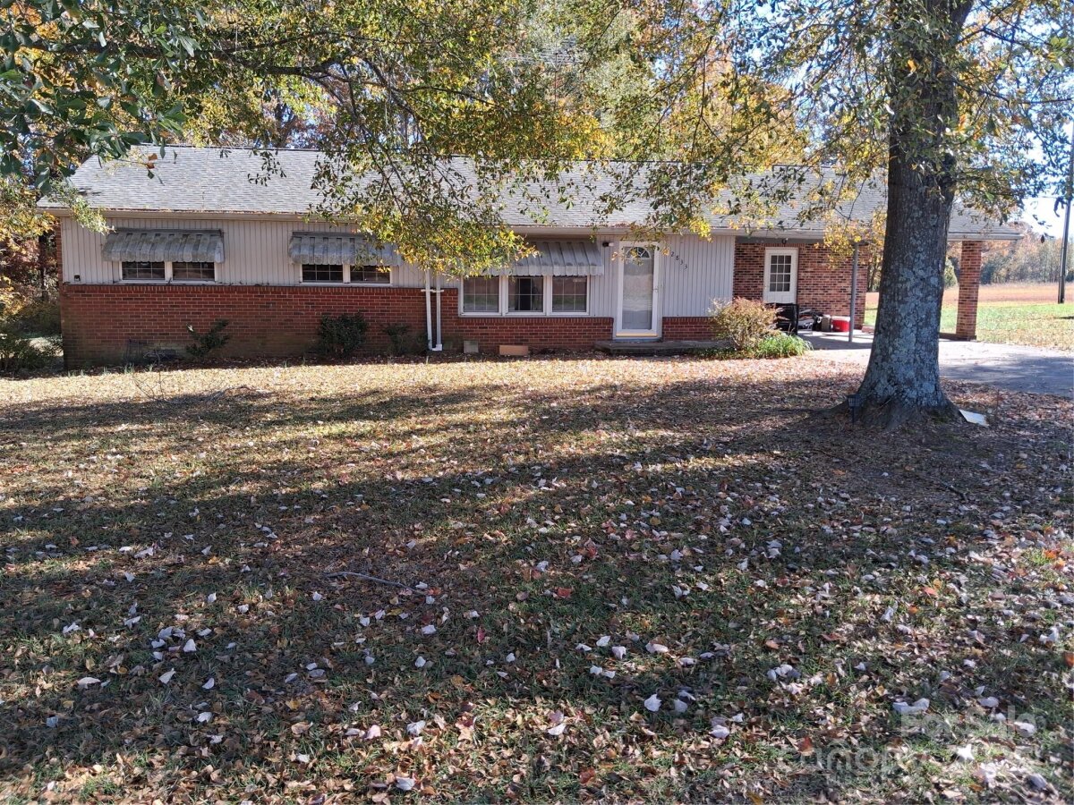 2833 Camp Creek Church Road, Mooresboro, NC 28114, MLS # 4320014