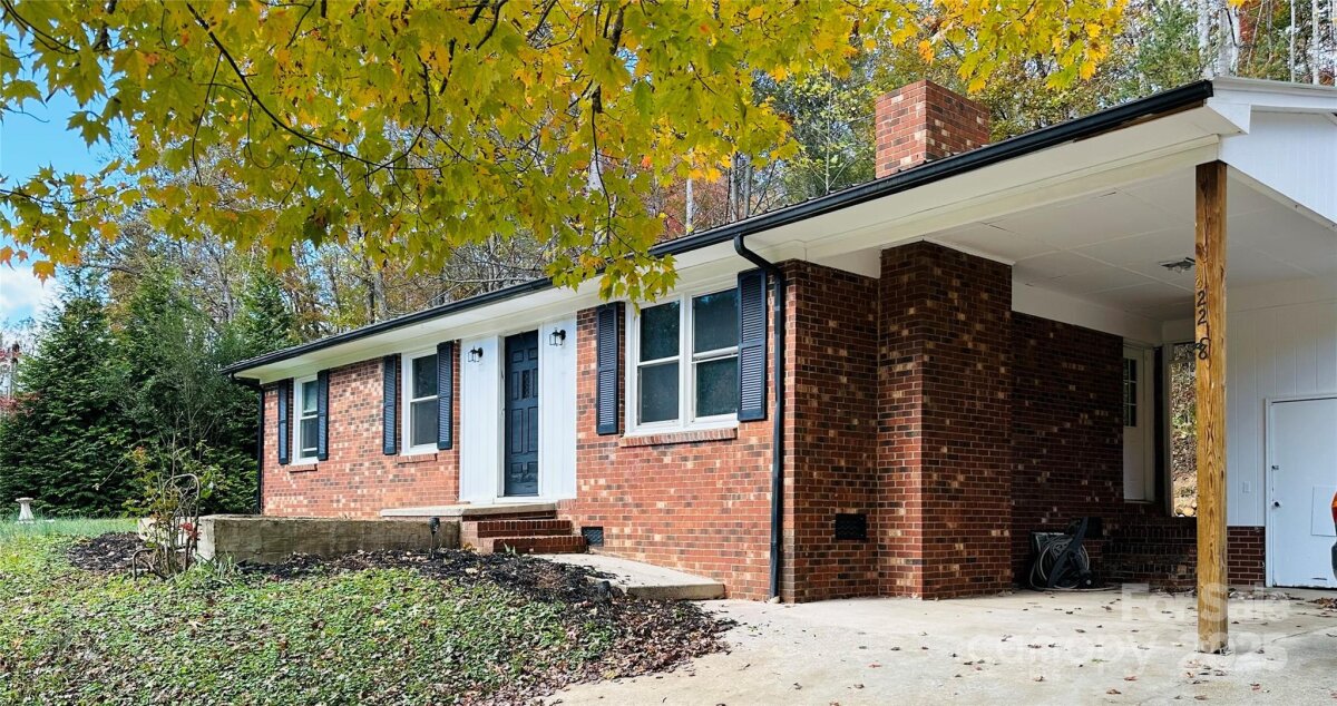 2238 Flatwood Road, Lenoir, NC 28645, MLS # 4320022