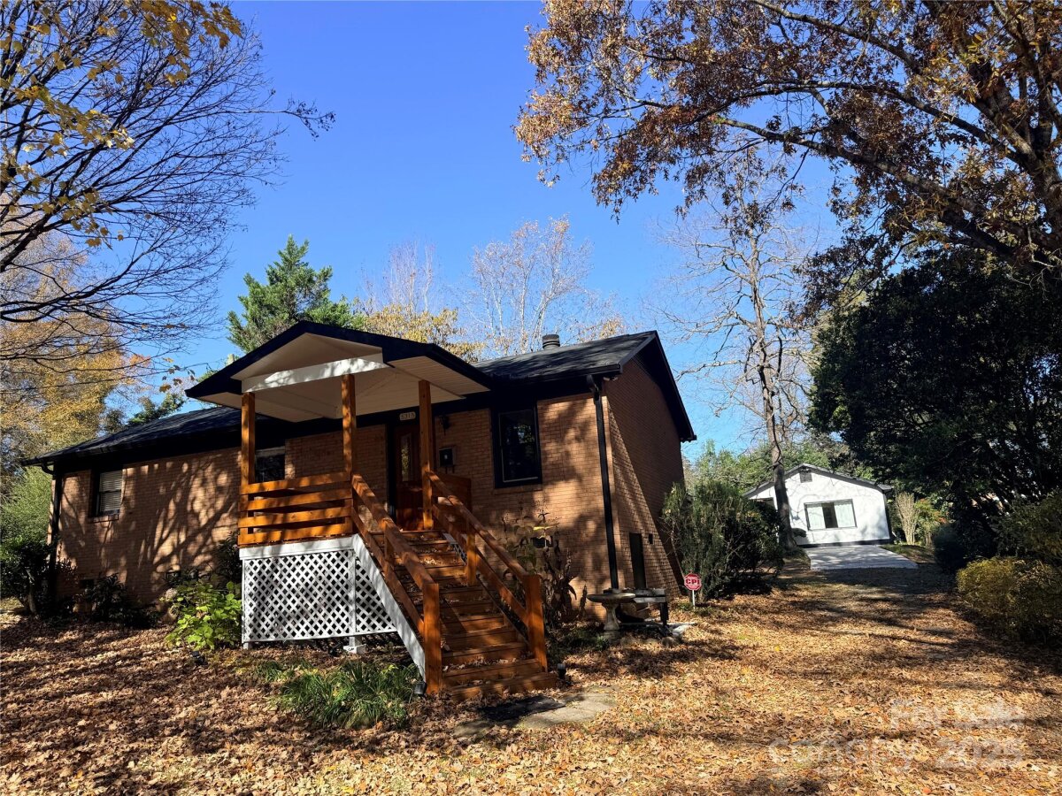 5315 Ruth Drive, Charlotte, NC 28215, MLS # 4320583