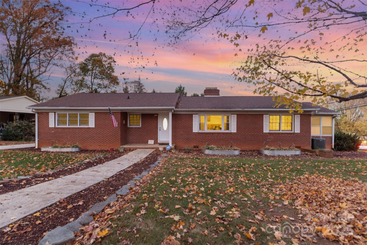 100 Ruby Lane, Gastonia, NC 28054, MLS # 4320659