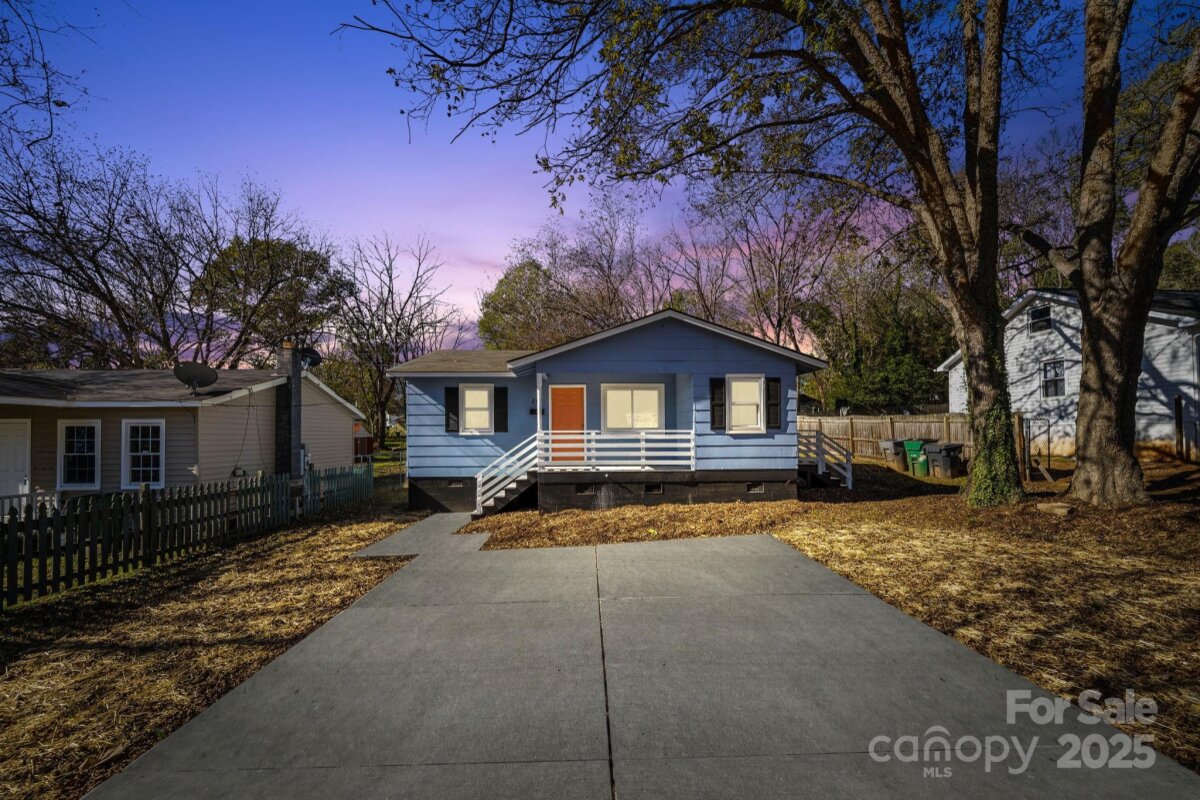 801 Pennsylvania Avenue, Charlotte, NC 28216, MLS # 4320776