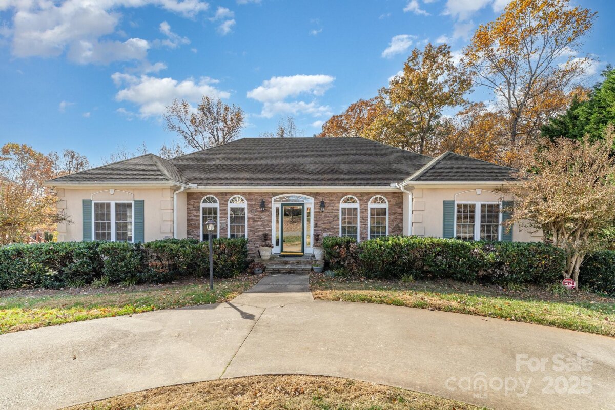 4476 Lochurst Drive Unit 25, Pfafftown, NC 27040, MLS # 4320836