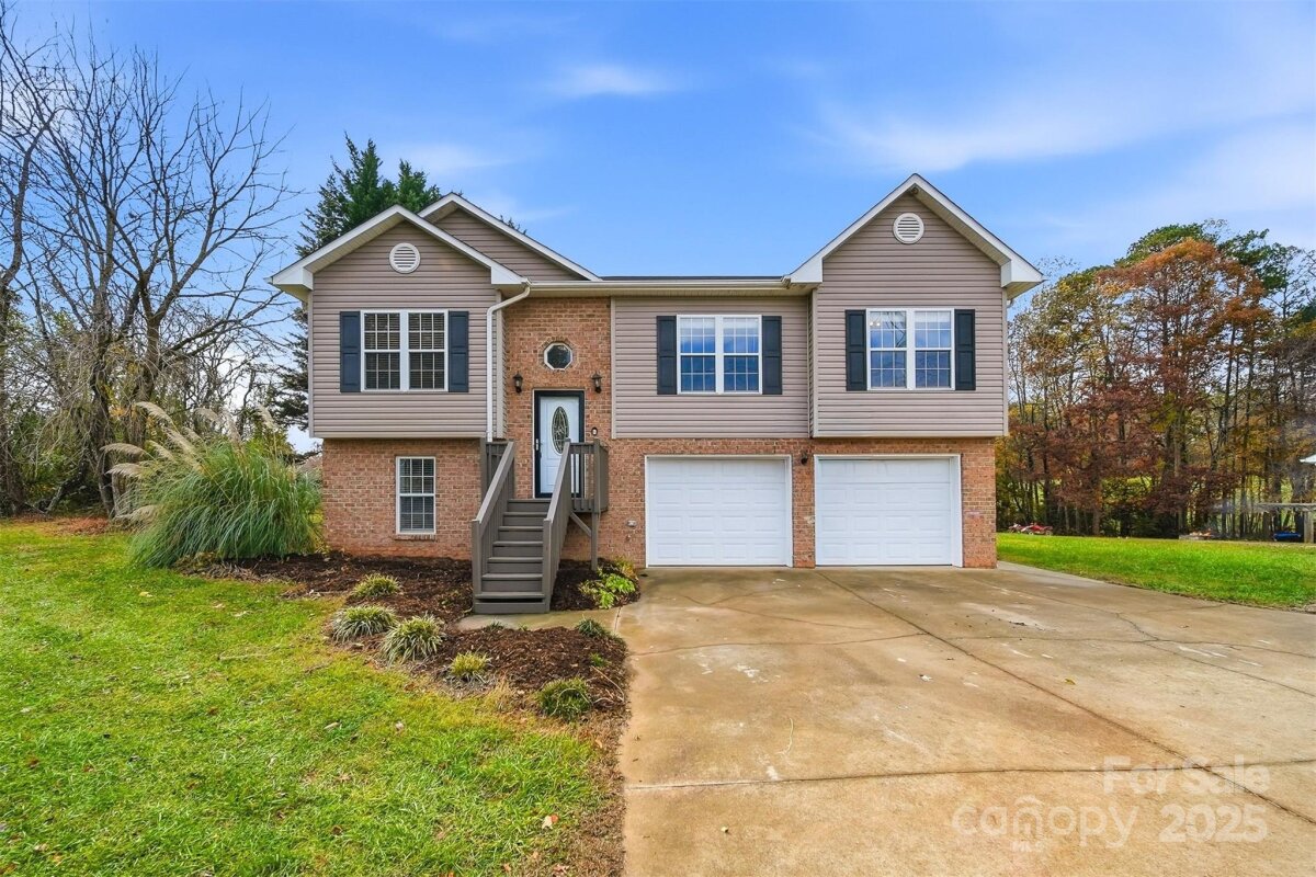 904 Pine Mountain Road, Hudson, NC 28638, MLS # 4320983