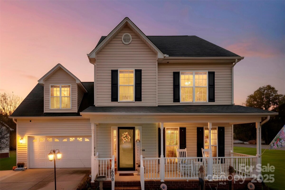 600 Summey Farm Drive, Dallas, NC 28034, MLS # 4320996