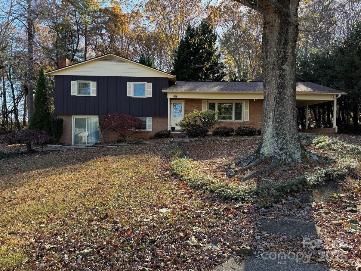 2665 Fairway Acres Circle, Lenoir, NC 28645, MLS # 4321055