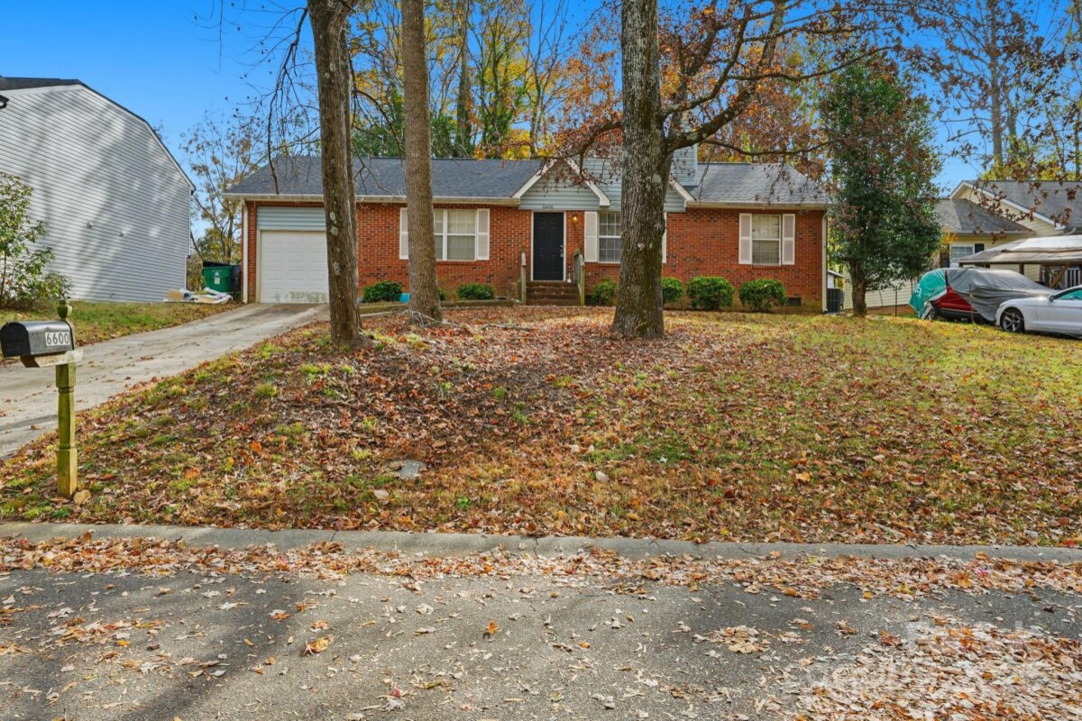 6600 Cool Water Court, Charlotte, NC 28215, MLS # 4321151