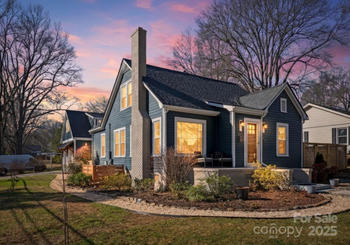 143 E Stewart Avenue, Mooresville, NC 28115, MLS # 4321160