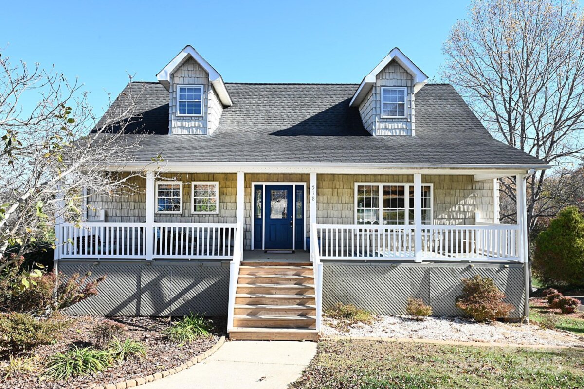 518 30th Avenue Circle, Hickory, NC 28601, MLS # 4321503