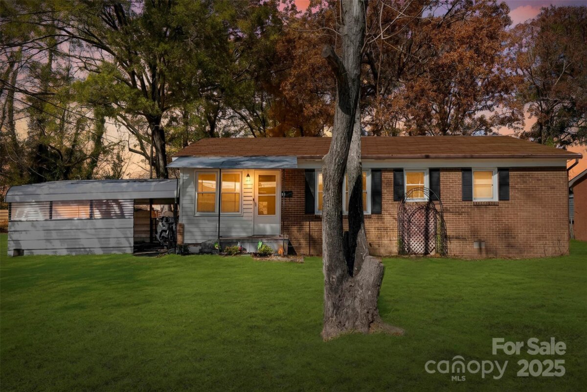 514 Hand Circle, Lowell, NC 28098, MLS # 4321648