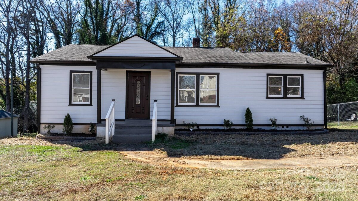 204 22nd Avenue, Hickory, NC 28601, MLS # 4321981