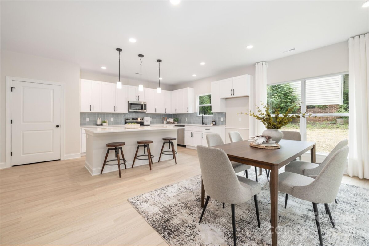 7034 Lakeside Drive, Charlotte, NC 28215, MLS # 4322126