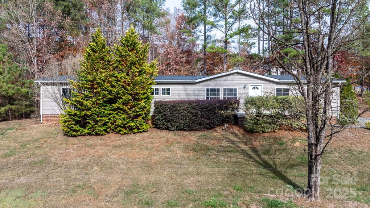 5499 Pembrooke Drive, Granite Falls, NC 28630, MLS # 4322476