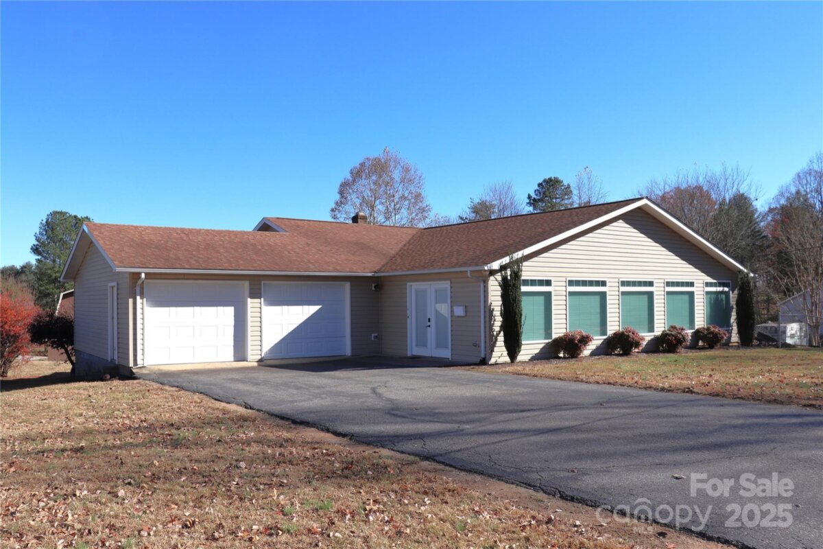 3041 Heffner Place, Hudson, NC 28638, MLS # 4322799