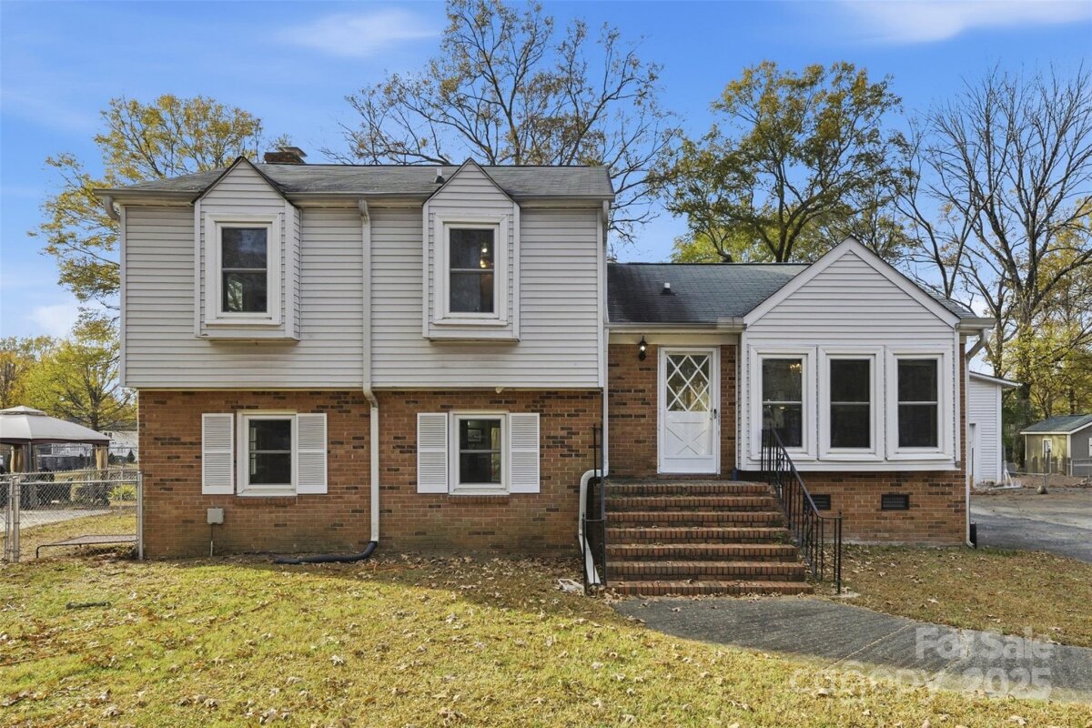 2708 Johnny Reb Lane, Charlotte, NC 28273, MLS # 4322843