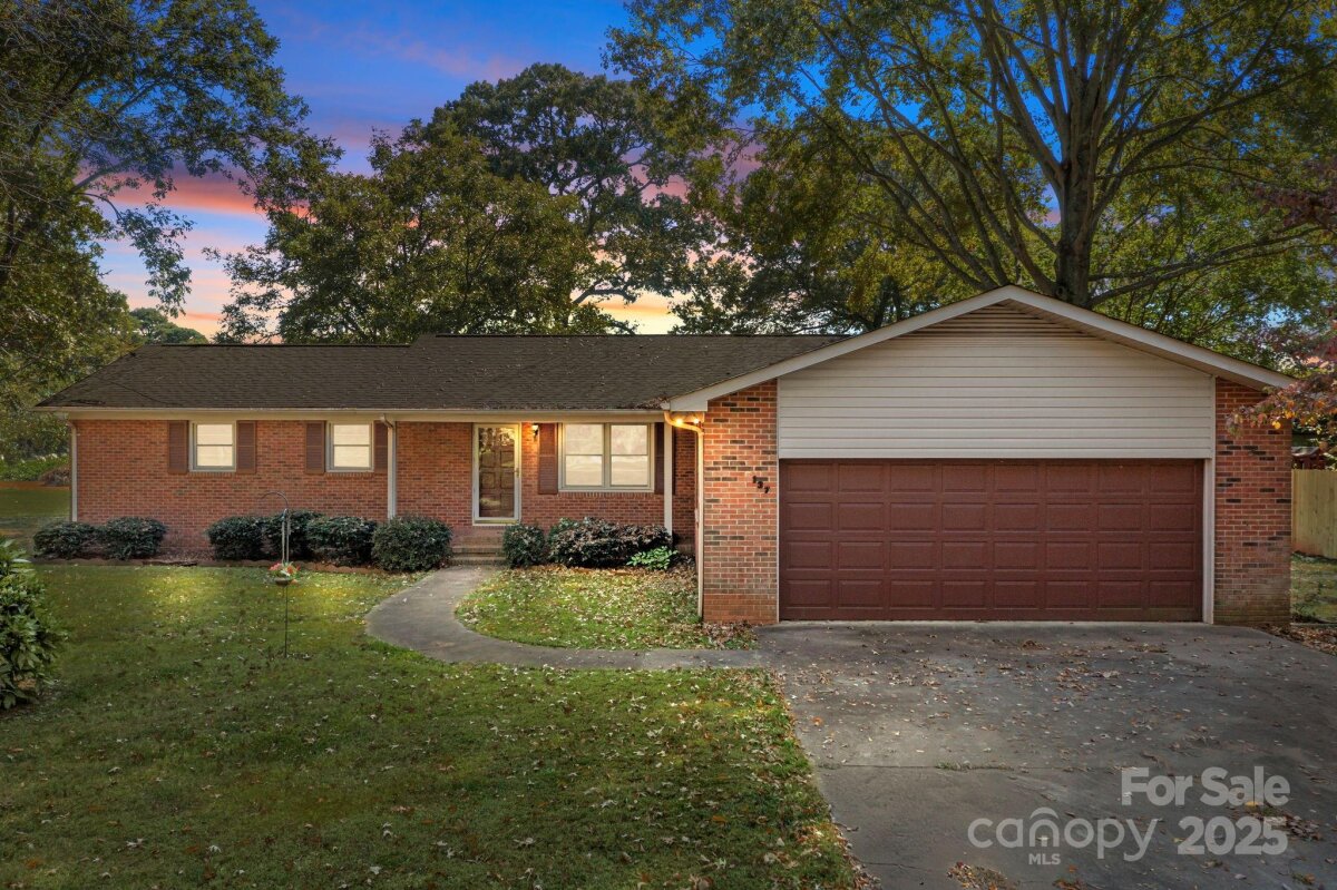 127 Edgeway Road, Mooresville, NC 28117, MLS # 4322925