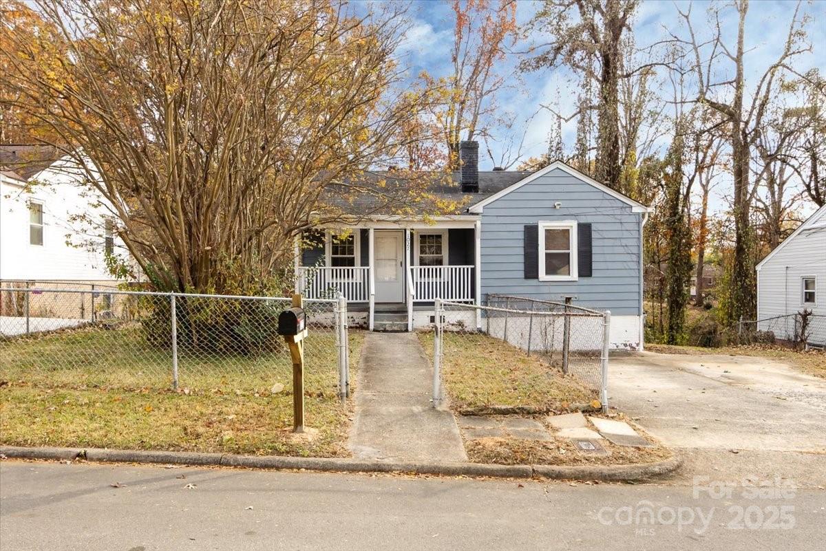 1027 Holland Avenue, Gastonia, NC 28052, MLS # 4324382