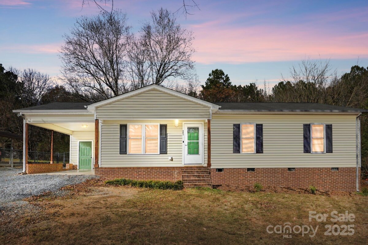 303 Ellenwood Drive, Albemarle, NC 28001, MLS # 4325091