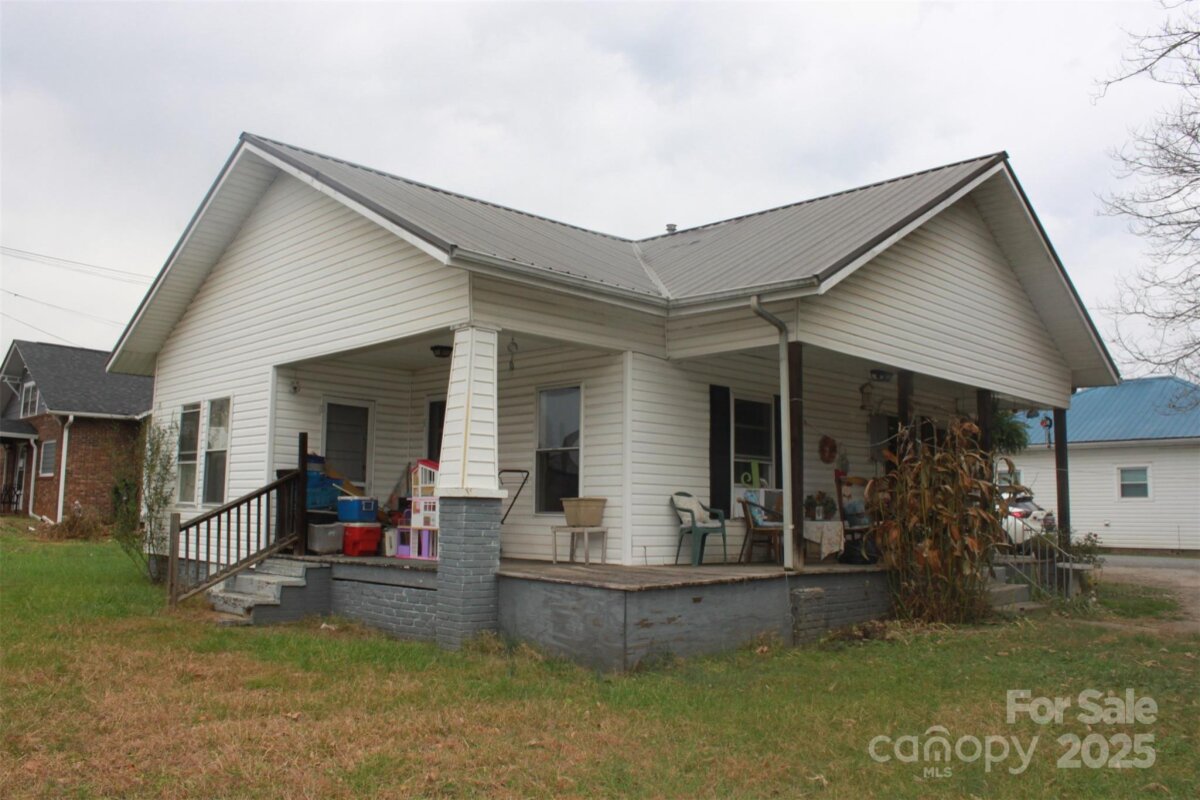 122 Dillashaw Drive, Forest City, NC 28043, MLS # 4325131