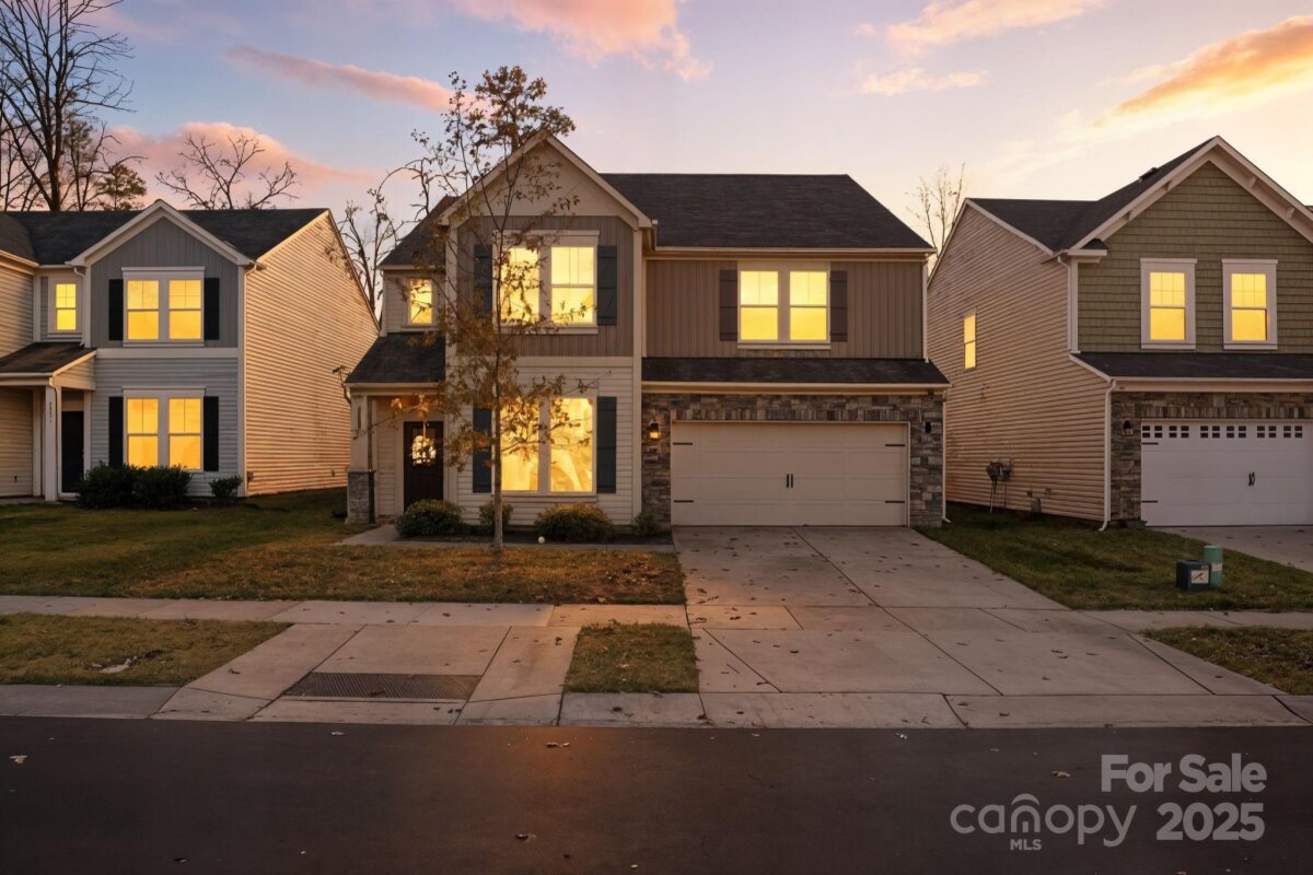 8220 Hudson Forest Drive, Charlotte, NC 28269, MLS # 4325199