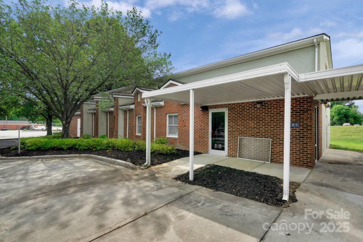 1201 Colonial Commons Court, Lancaster, SC 29720, MLS # 4326411