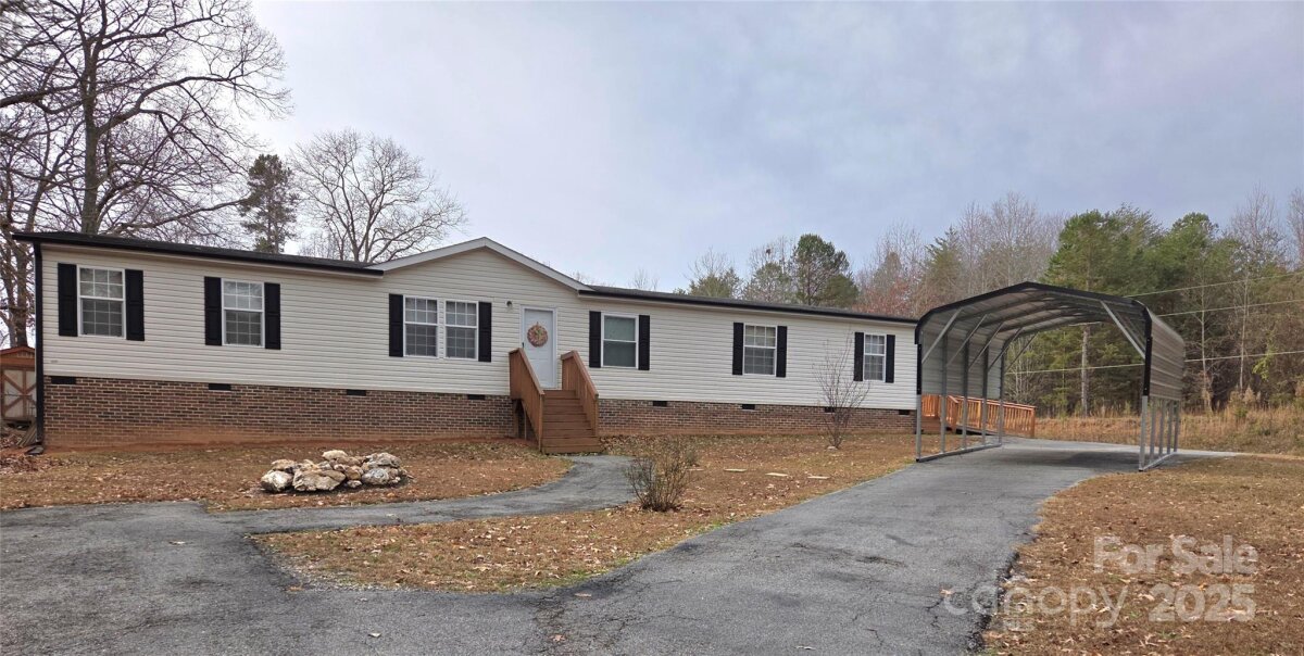 1168 Love Valley Road, Clover, SC 29710, MLS # 4326745