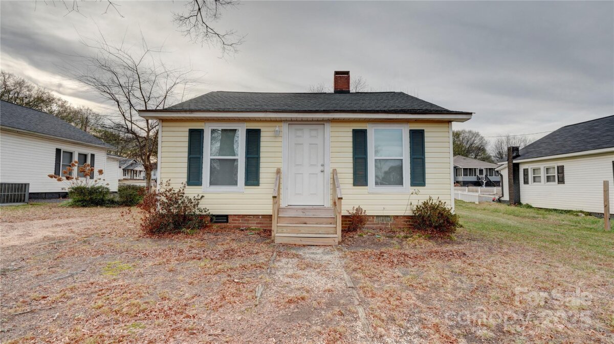 1003 N Cannon Boulevard, Kannapolis, NC 28083, MLS # 4326780