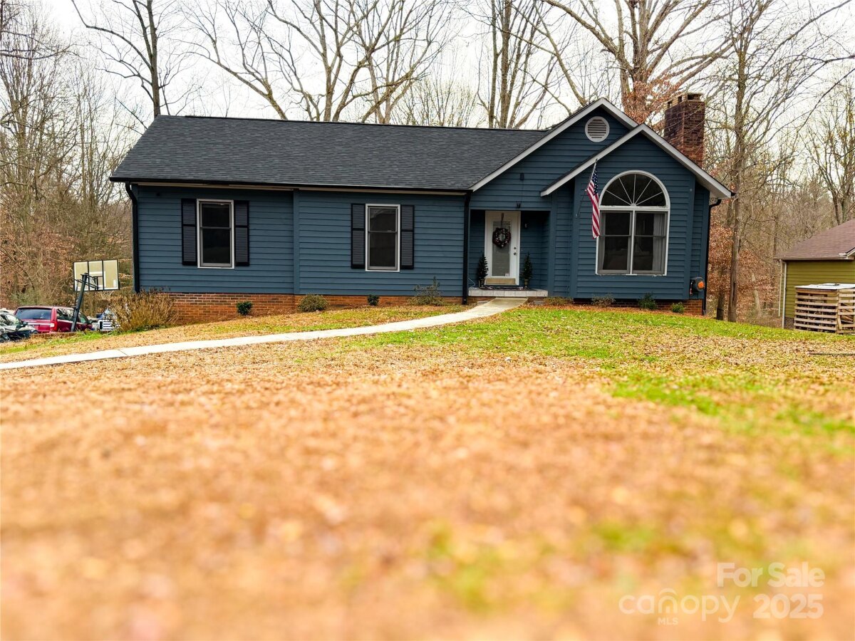 1163 Hidden Creek Circle, Hickory, NC 28602, MLS # 4327574