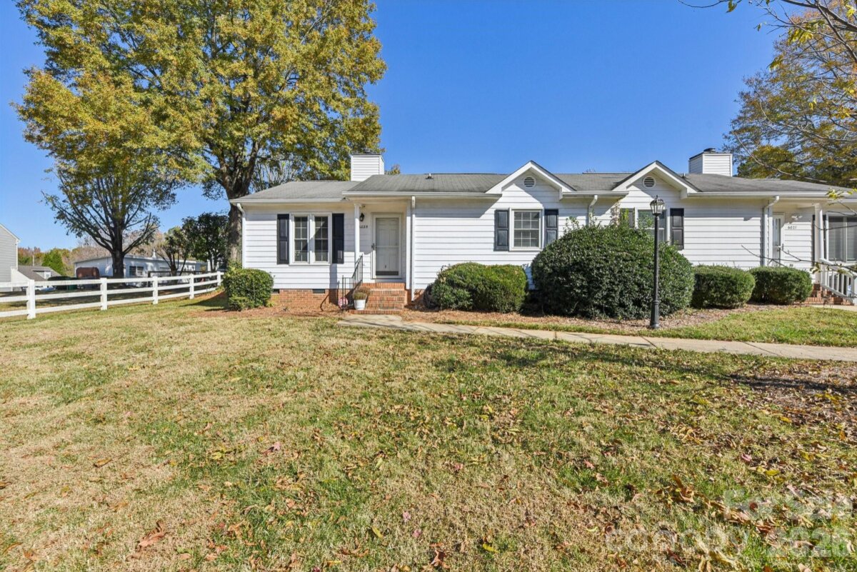 6025 Crape Myrtle Lane, Charlotte, NC 28216, MLS # 4327865