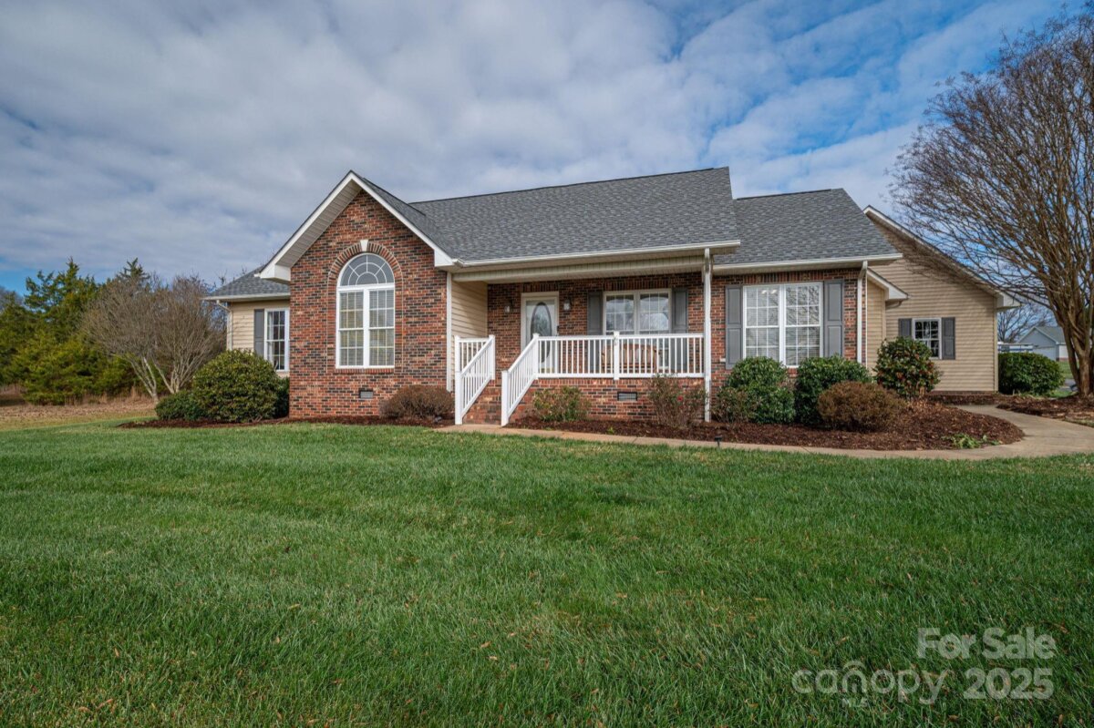 1611 Emmaus Walk, Conover, NC 28613, MLS # 4327970