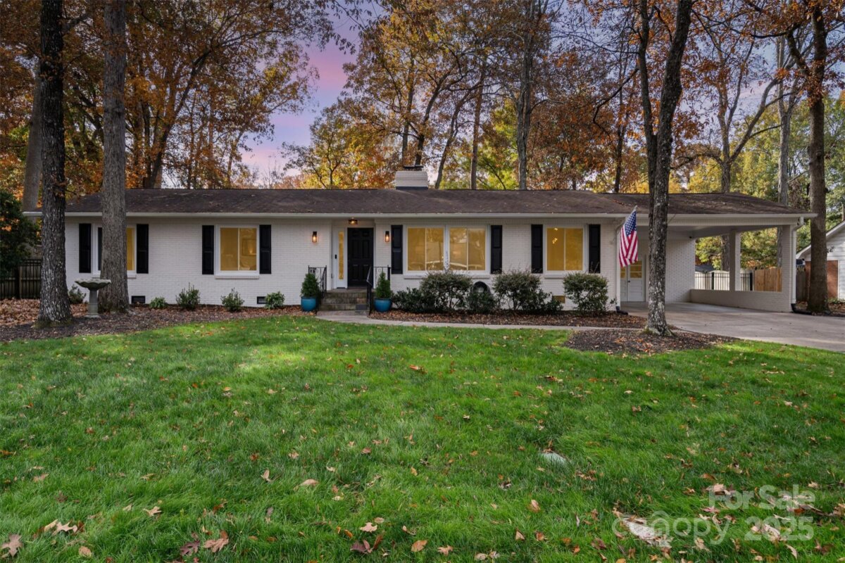 1018 Shady Bluff Drive, Charlotte, NC 28211, MLS # 4328362