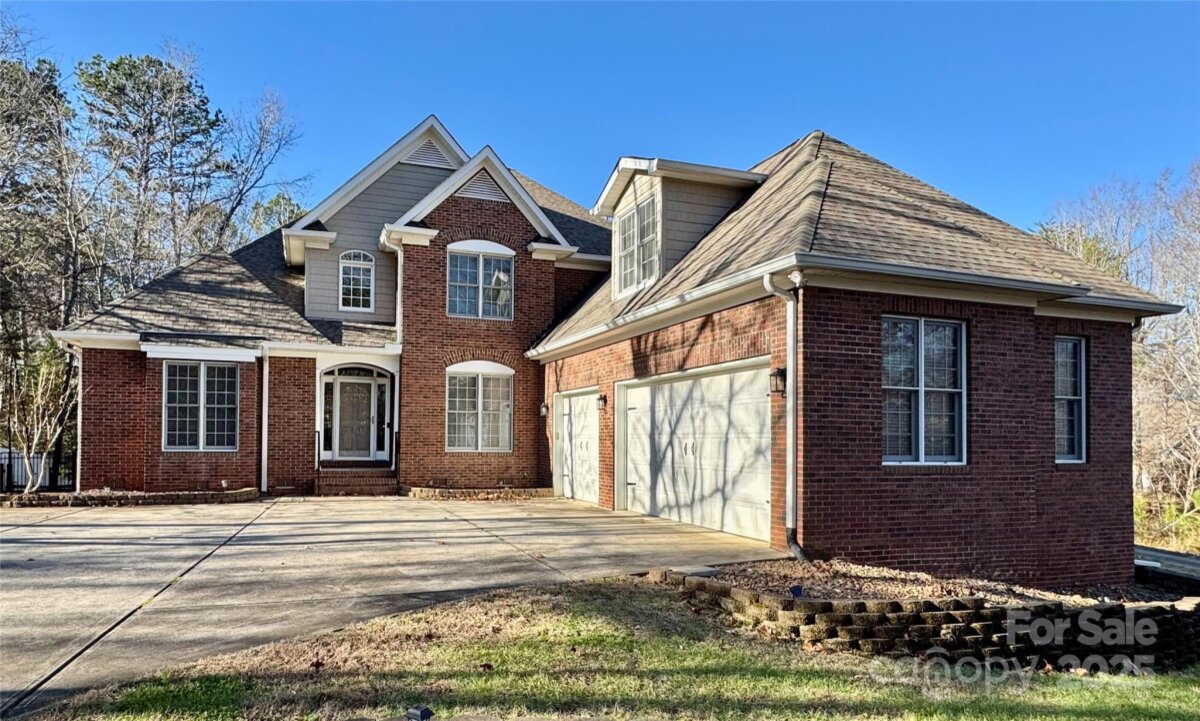 1427 Doe Ridge Lane, Fort Mill, SC 29715, MLS # 4329491