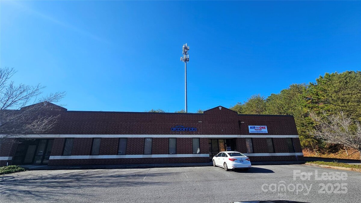 1252 26th Street, Hickory, NC 28602, MLS # 4329620