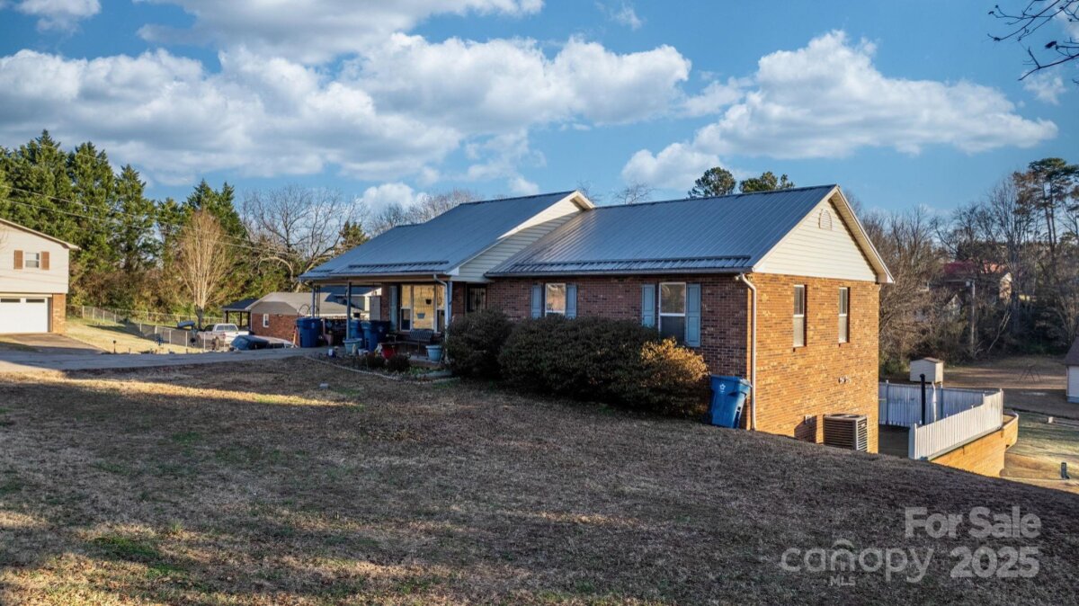 14 E Berkley Avenue, Granite Falls, NC 28630, MLS # 4329729