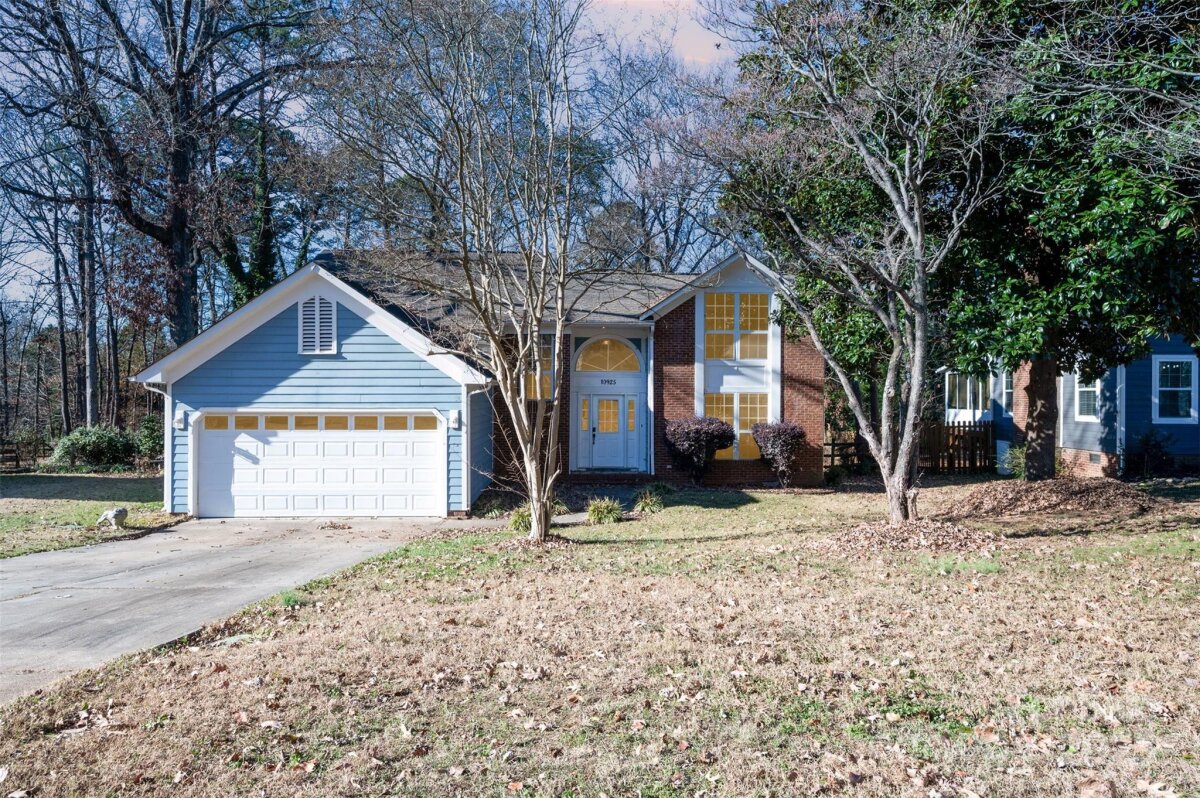 10925 Lassen Court, Charlotte, NC 28214, MLS # 4329865